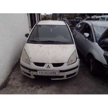 mitsubishi colt berlina 3 (cz) del año 2007