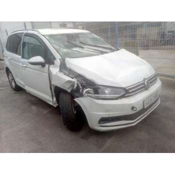 VOLKSWAGEN TOURAN (5T1) de desguace