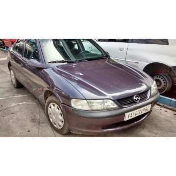 OPEL VECTRA B BERLINA