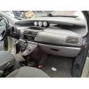 PEUGEOT 807