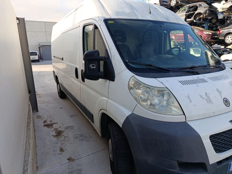 PEUGEOT BOXER FURGONETA