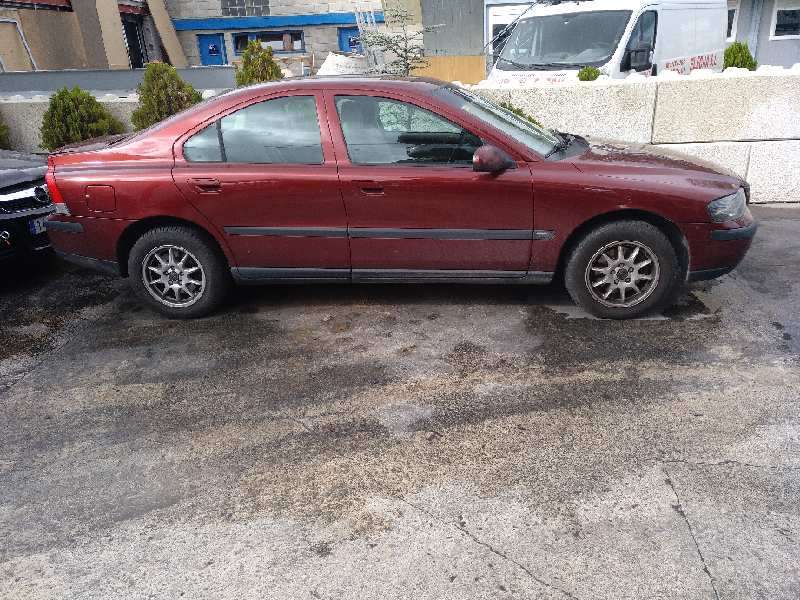 VOLVO S60 BERLINA