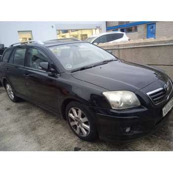 TOYOTA AVENSIS WAGON (T25) de desguace