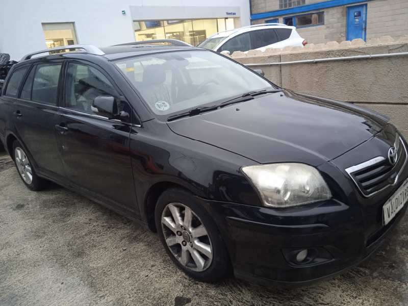 TOYOTA AVENSIS WAGON (T25)