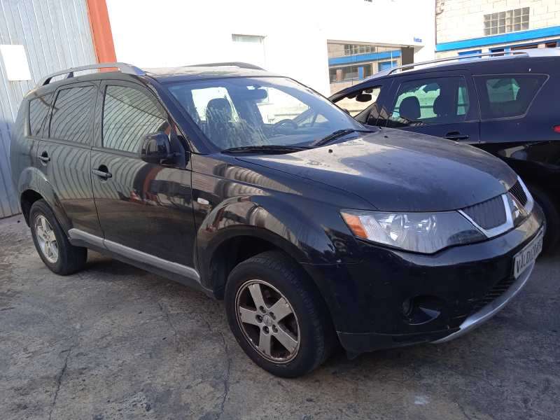 MITSUBISHI OUTLANDER (CW0)