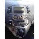 MITSUBISHI GRANDIS (NA0W)