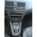 VOLKSWAGEN BORA BERLINA (1J2)