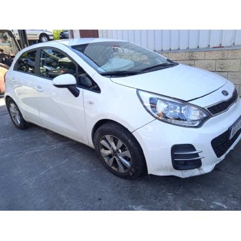 kia rio del año 2016