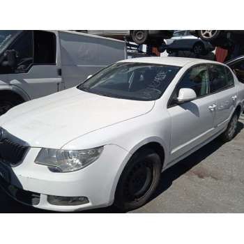 SKODA SUBERB (3T4) de desguace