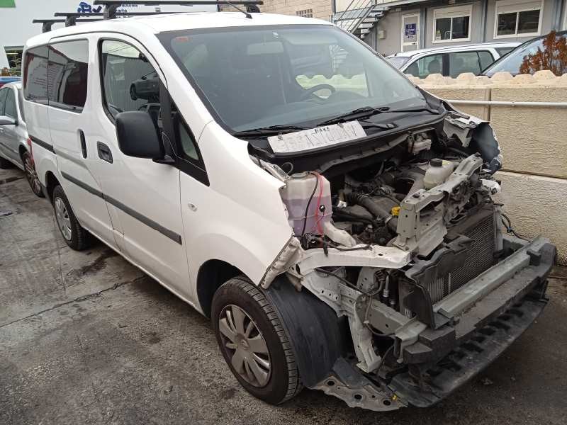 NISSAN NV 200 (M20)