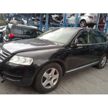 VOLKSWAGEN TOUAREG (7LA)