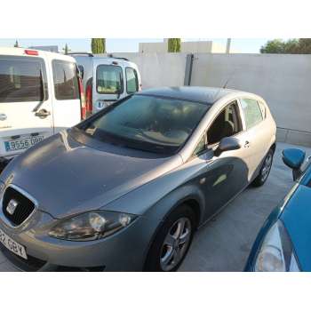 SEAT LEON (1P1)