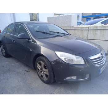 OPEL INSIGNIA BERLINA