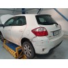 toyota auris (_e15_) del año 2012