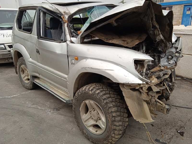 TOYOTA LAND CRUISER (J9)