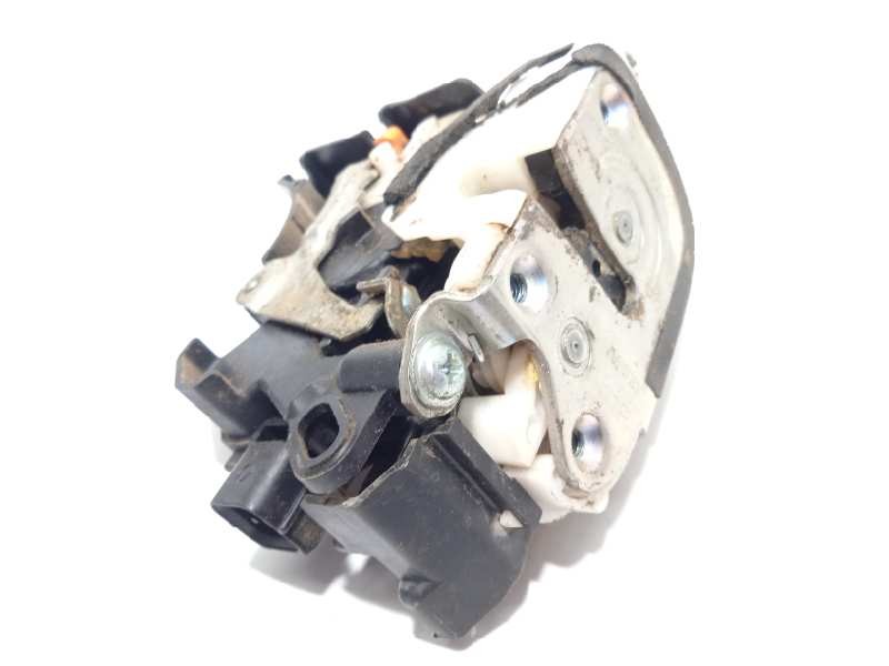 CERRADURA PUERTA DELANTERA DERECHA 5715A186 