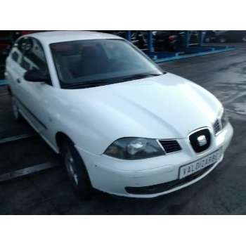 SEAT IBIZA (6L1) de desguace