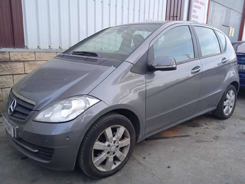 MERCEDES-BENZ CLASE A (W169)