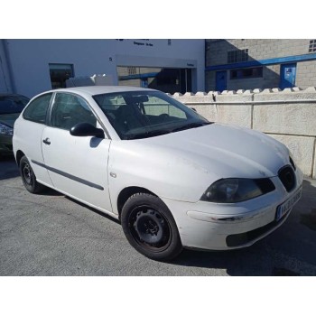 seat ibiza (6l1) del año 2002