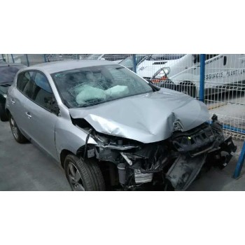 renault megane iii berlina 5 p del año 2010