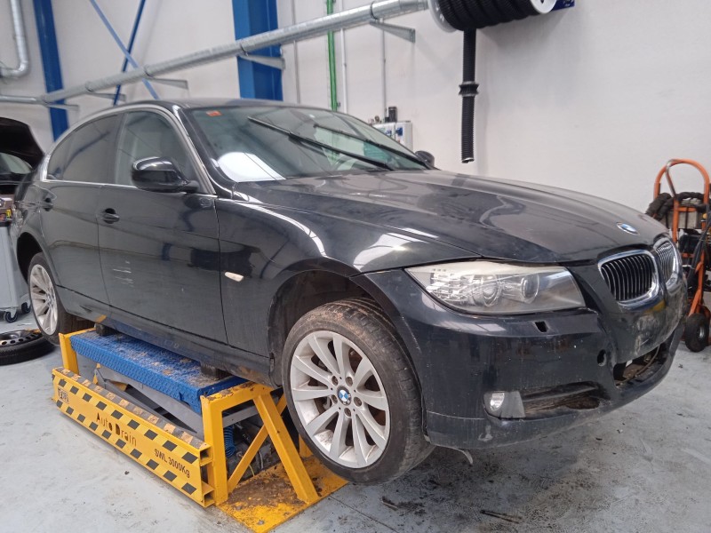 BMW 3 (E90)