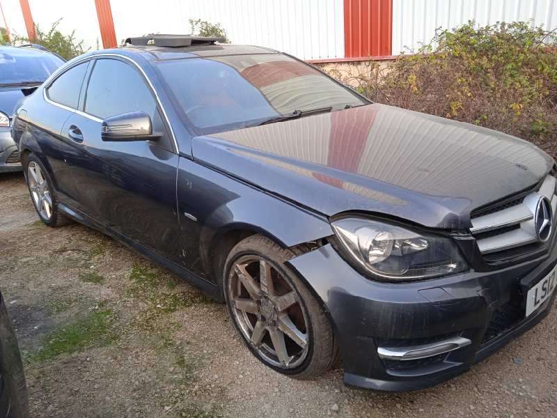 MERCEDES-BENZ CLASE C (W204) COUPE