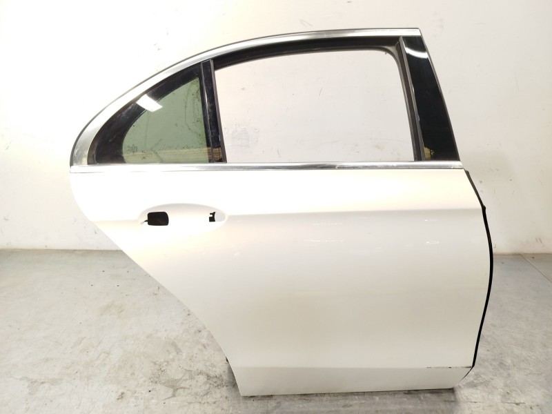 PUERTA TRASERA DERECHA A2137300205 