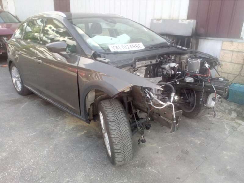 SEAT LEON ST (5F8)