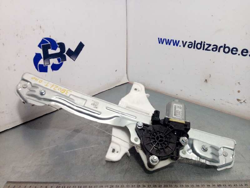 ELEVALUNAS TRASERO DERECHO 82450J9000 83402J9000