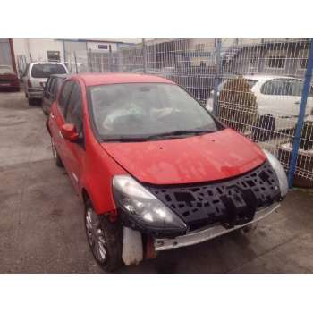 RENAULT CLIO III de desguace