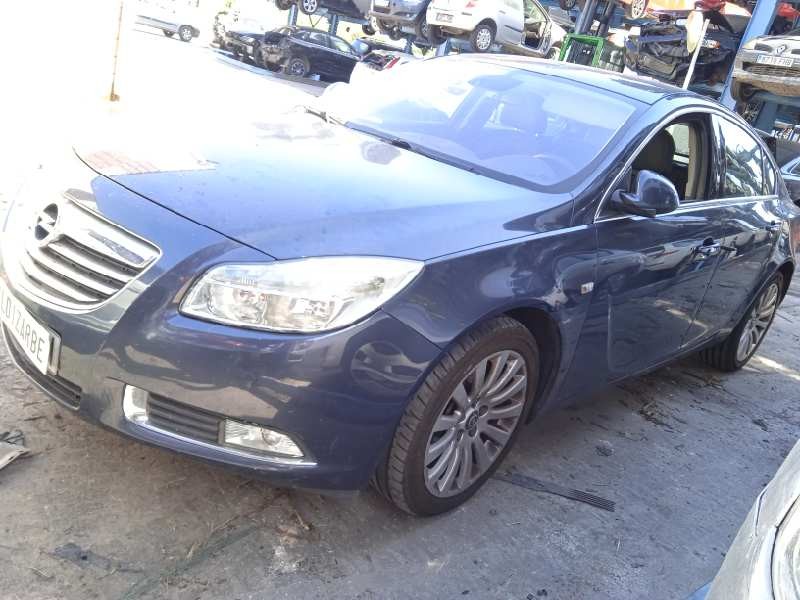 OPEL INSIGNIA BERLINA