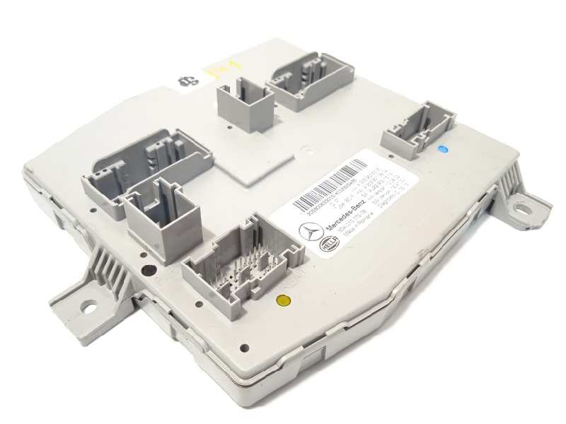 CAJA RELES / FUSIBLES A2059006330 2059006330 5DK01077278