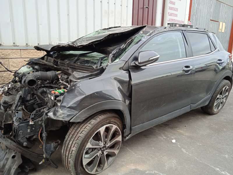 KIA STONIC (YBCUV)