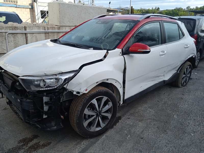 KIA STONIC (YBCUV)