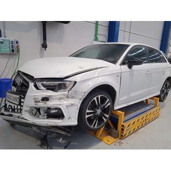 AUDI A3 Sportback (8VA, 8VF) de desguace