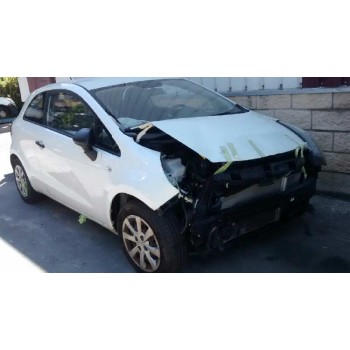 kia rio del año 2012