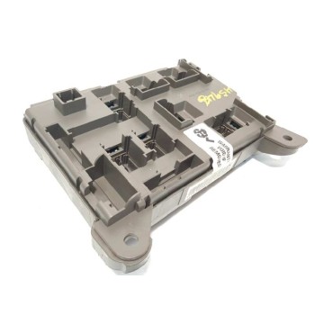 CAJA RELES / FUSIBLES 6931687 61146931687