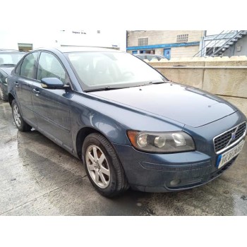 volvo s40 berlina del año 2005