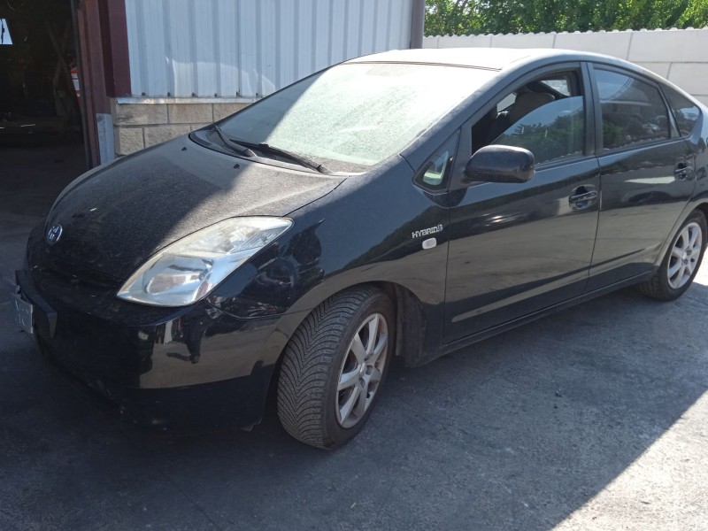 TOYOTA PRIUS LIFTBACK (_W2_)