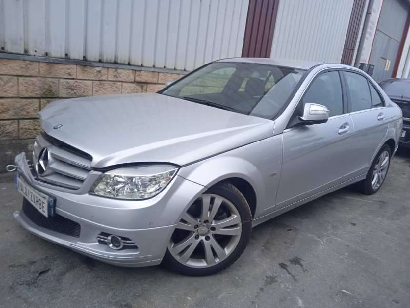 MERCEDES-BENZ CLASE C (W204) BERLINA