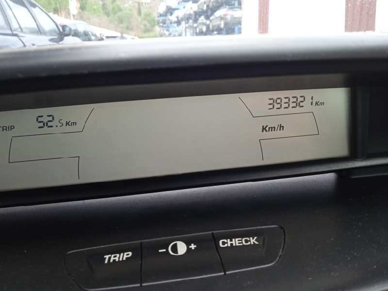 CITROËN C4 BERLINA