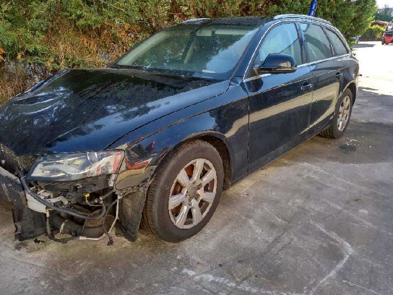 AUDI A4 AVANT (8K5) (2008)