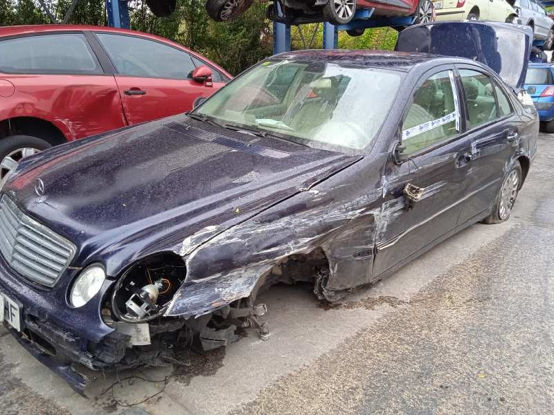 MERCEDES-BENZ CLASE E (W211) BERLINA