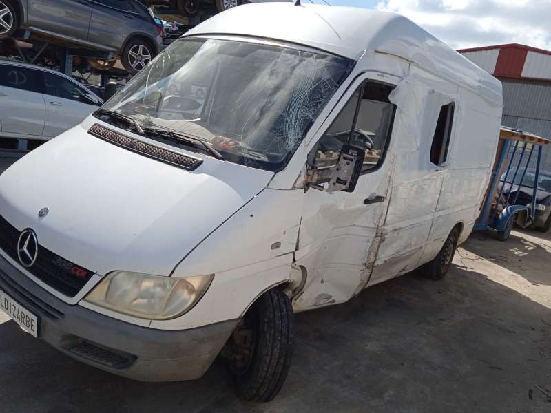 MERCEDES-BENZ SPRINTER 3-T FURGONETA (B903)