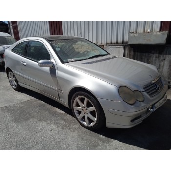 mercedes-benz clase c coupé (cl203) del año 2001