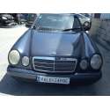 MERCEDES-BENZ CLASE E (W210) BERLINA