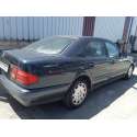 MERCEDES-BENZ CLASE E (W210) BERLINA