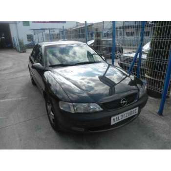 OPEL VECTRA B BERLINA