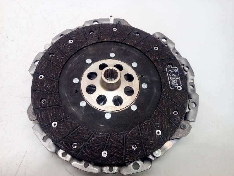 Recambio de kit embrague para peugeot 307 break / sw (s1) break xr referencia OEM IAM 826315  623319900 2