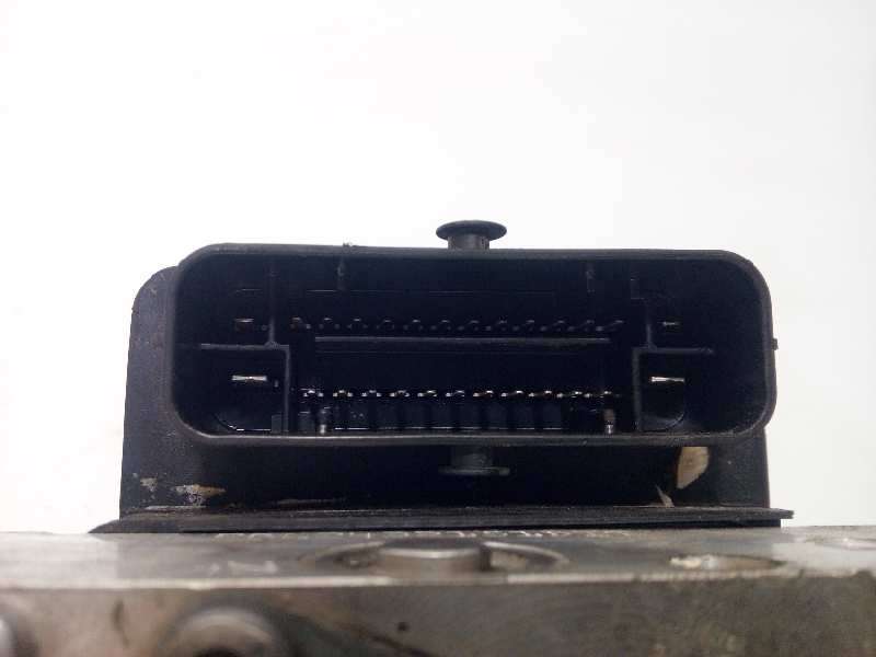 Recambio de abs para skoda rapid active referencia OEM IAM 6R0614517CA A001F306 54086975D 3